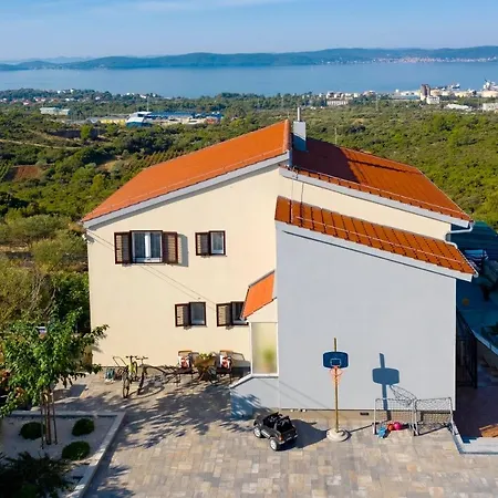 شقة Vanda Land Penthouse زادار