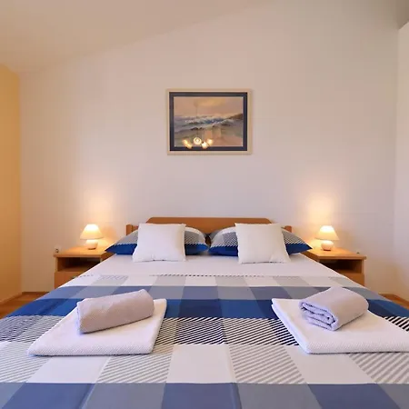 Vanda Land Penthouse * زادار