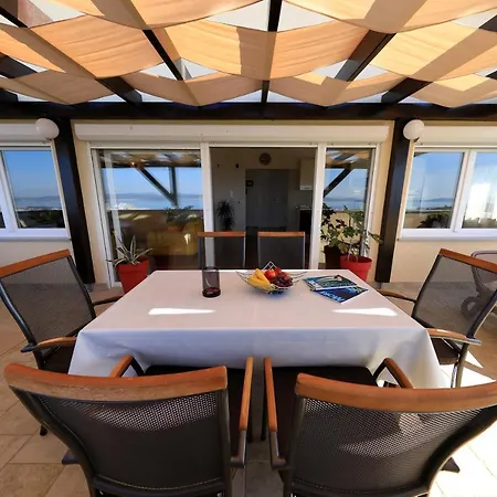 Vanda Land Penthouse شقة