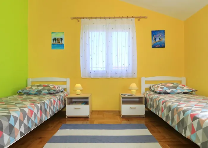 Vanda Land Penthouse * זאדאר