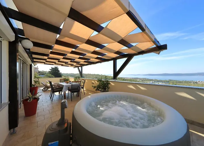 דירה Vanda Land Penthouse