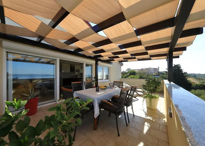 Vanda Land Penthouse דירה זאדאר