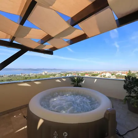 Vanda Land Penthouse Apartman Zadar